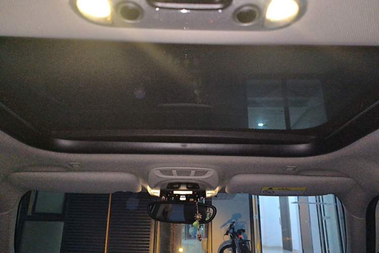 Used MINI 2018 1.5T ONE Five-Door Edition Headliner