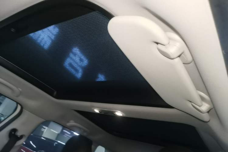 Used MINI 2018 1.5T COOPER Classic Edition Five-Door Version Headliner