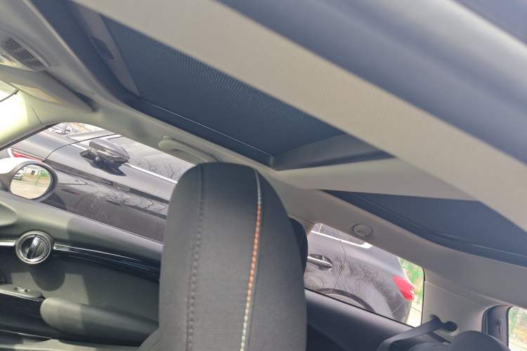 Used MINI 2018 1.5T ONE PLUS Headliner