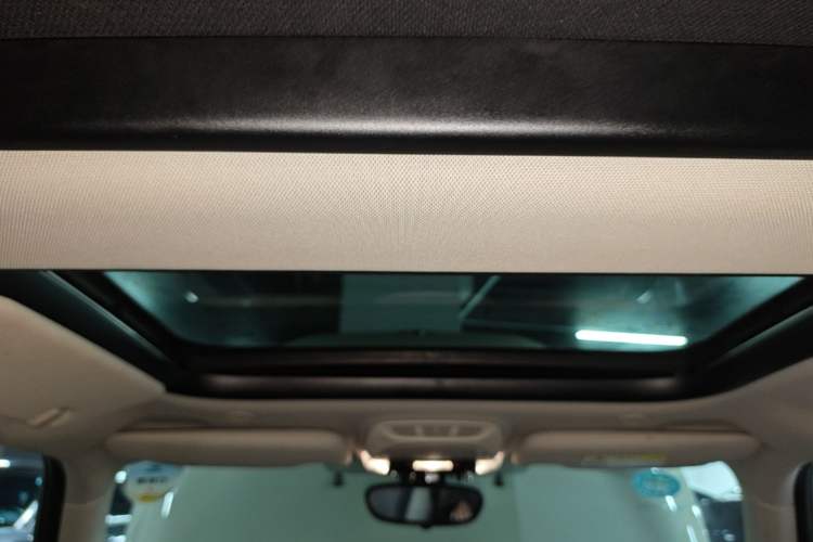 Used MINI 2018 1.5T ONE PLUS Headliner