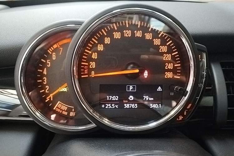 Used MINI 2018 1.5T COOPER Classic Edition Instrument Cluster