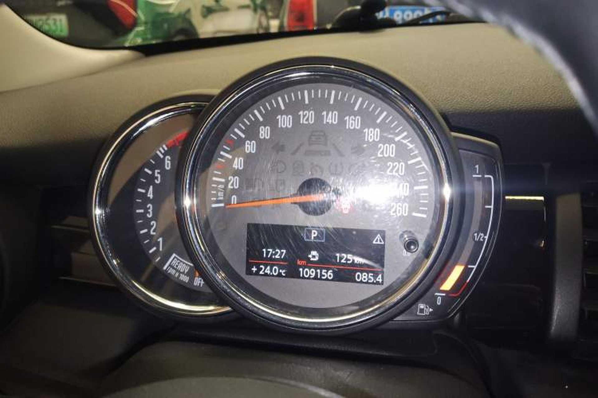 Used MINI 2018 1.5T COOPER Classic Edition Five-Door Version Instrument Cluster