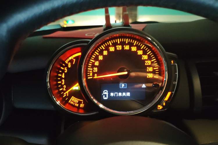Used MINI 2018 1.5T ONE Five-Door Edition Instrument Cluster