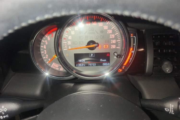 Used MINI 2018 1.5T COOPER Classic Edition Five-Door Version Instrument Cluster
