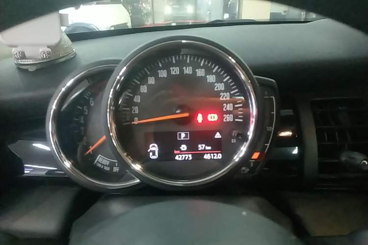 Used MINI 2018 1.5T COOPER Classic Edition Five-Door Version Instrument Cluster