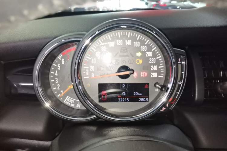 Used MINI 2018 1.5T ONE PLUS Instrument Cluster