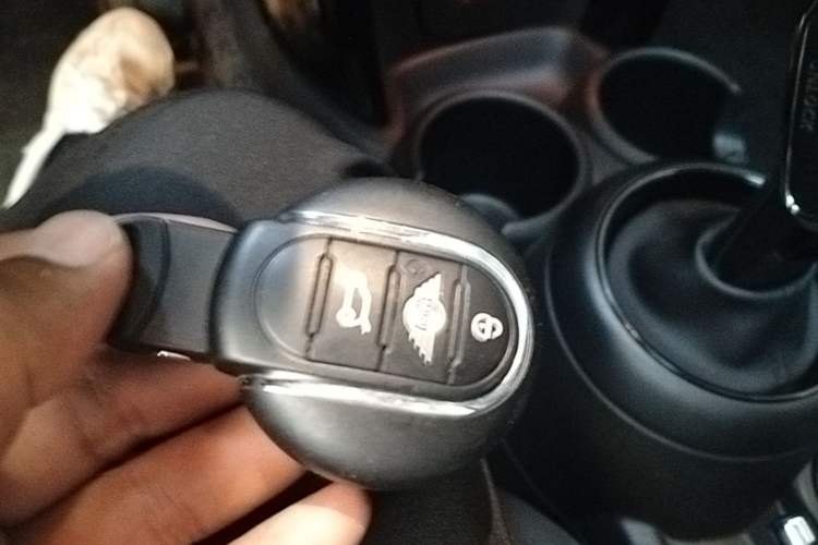 Used MINI 2018 1.5T COOPER Classic Edition Interior 1