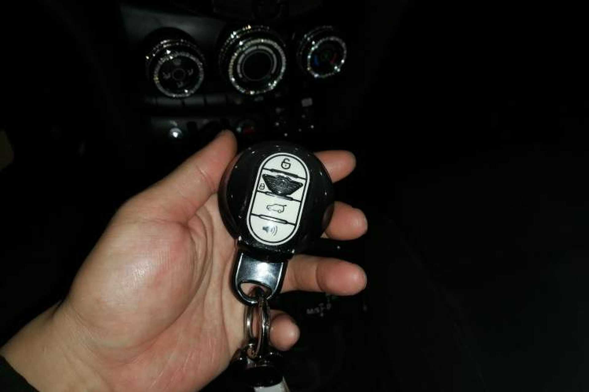 Used MINI 2018 1.5T COOPER Classic Edition Five-Door Version Interior 1