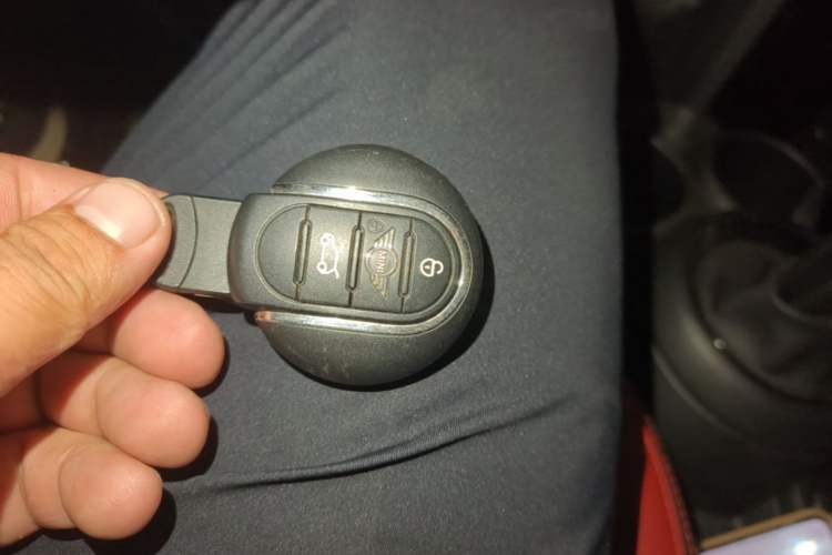 Used MINI 2018 1.5T ONE PLUS Interior 1
