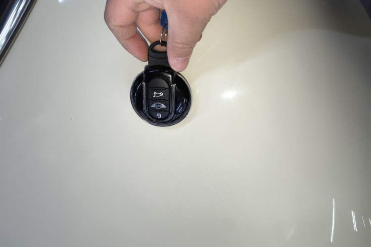 Used MINI 2018 1.5T ONE PLUS Interior 1