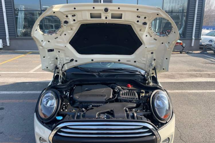 Used MINI 2018 1.5T ONE PLUS Interior 7