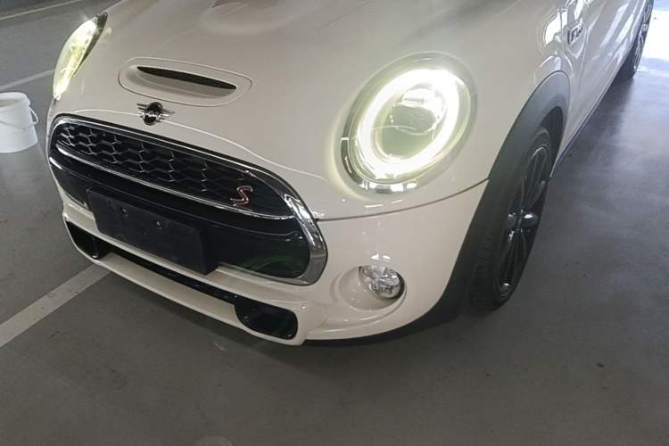 Used MINI 2018 2.0T COOPER S Classic Edition Left Front Headlight