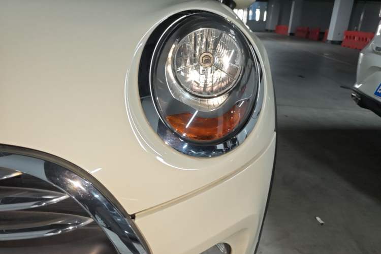 Used MINI 2018 1.5T ONE PLUS Left Front Headlight