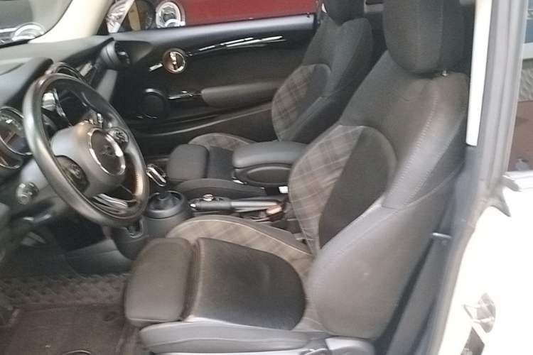 Used MINI 2018 1.5T COOPER Classic Edition Left Front Seat