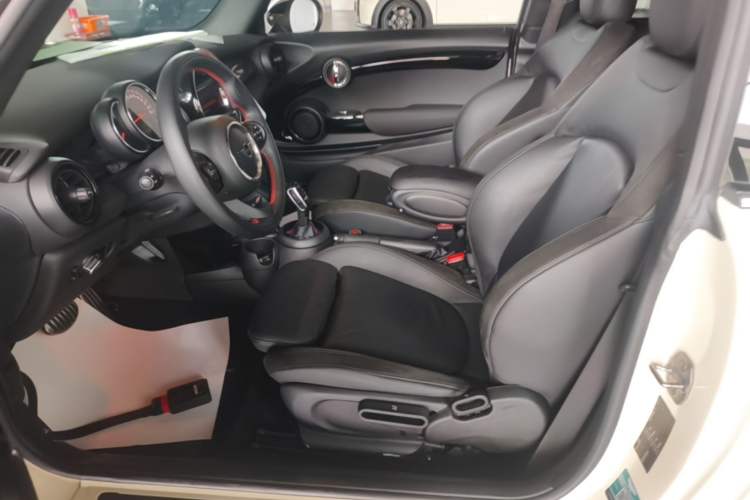 Used MINI 2018 2.0T COOPER S Racing Driver Left Front Seat