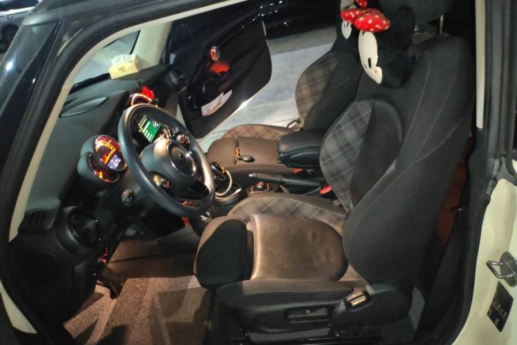 Used MINI 2018 1.5T COOPER Classic Edition Left Front Seat