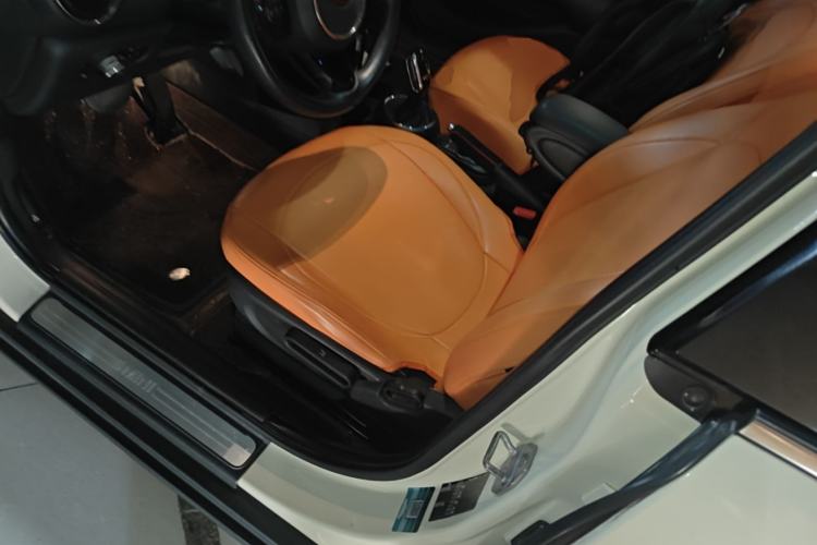 Used MINI 2018 1.5T ONE PLUS Five-Door Edition Left Front Seat