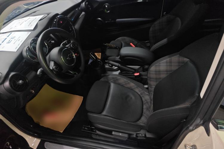 Used MINI 2018 1.5T COOPER Classic Edition Left Front Seat