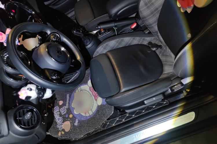 Used MINI 2018 1.5T COOPER Classic Edition Left Front Seat