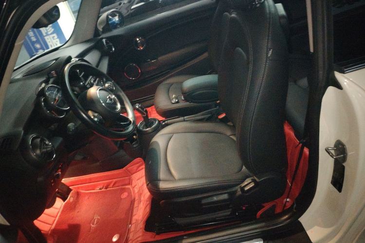 Used MINI 2018 1.5T ONE PLUS Left Front Seat