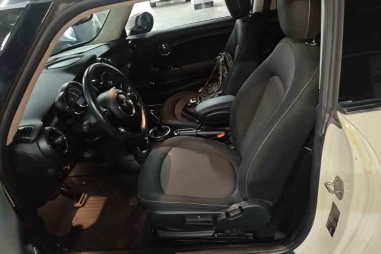 Used MINI 2018 1.5T ONE PLUS Left Front Seat