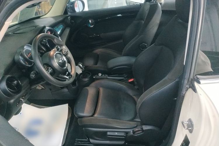 Used MINI 2018 1.5T COOPER Artist Left Front Seat