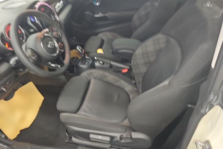 Used MINI 2018 1.5T COOPER Classic Edition Left Front Seat