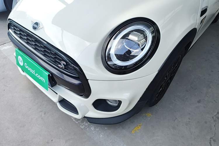 Used MINI 2018 1.5T COOPER Classic Edition Left Front Wheel Hub