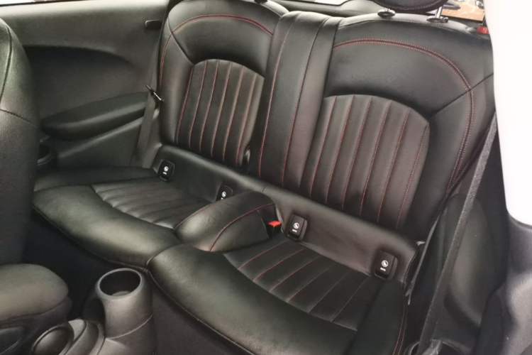 Used MINI 2018 1.5T ONE Left Rear Seat