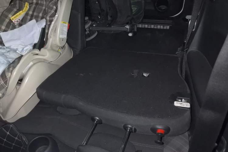 Used MINI 2018 1.5T COOPER Classic Edition Left Rear Seat