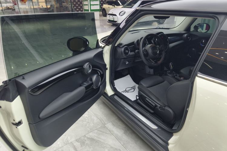 Used MINI 2018 1.5T COOPER Artist Left Rear Seat