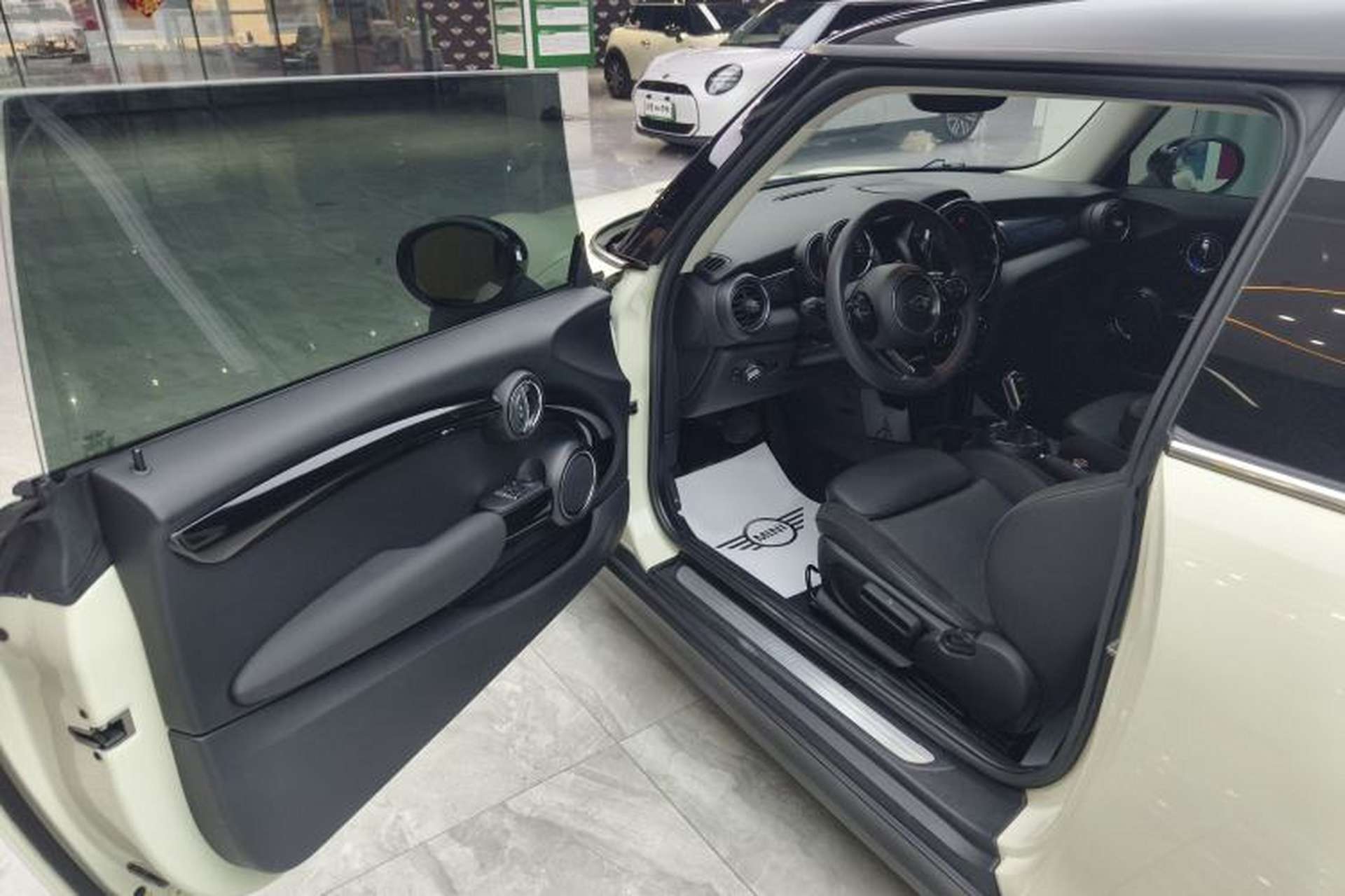 Used MINI 2018 1.5T COOPER Artist Left Rear Seat