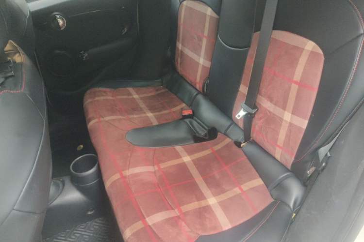 Used MINI 2018 1.5T COOPER Classic Edition Five-Door Version Left Rear Seat