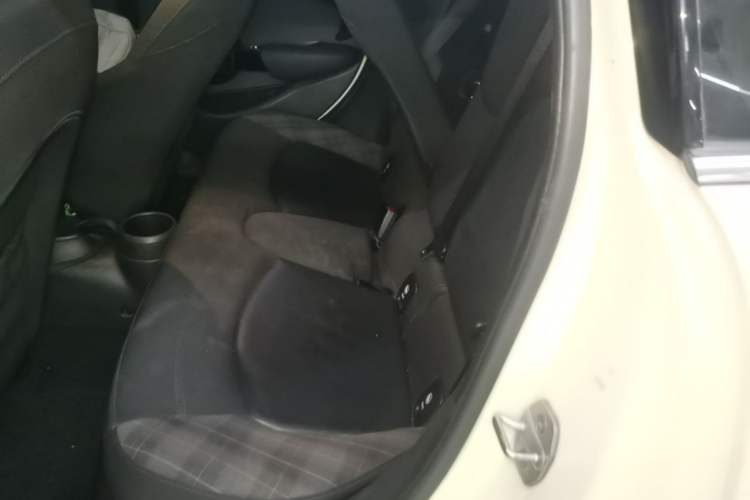 Used MINI 2018 1.5T COOPER Classic Edition Five-Door Version Left Rear Seat