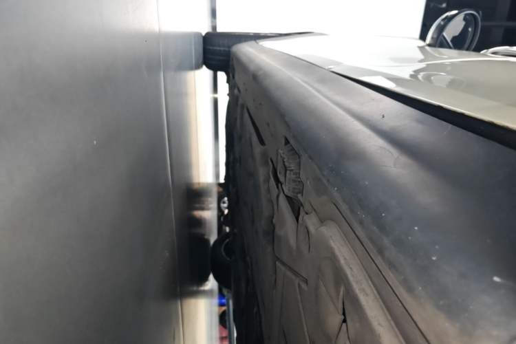 Used MINI 2018 1.5T COOPER Classic Edition Five-Door Version Left Side Sill