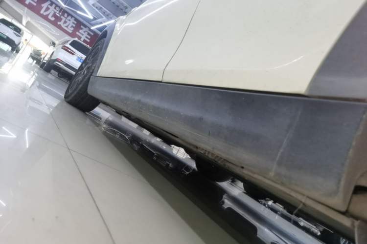 Used MINI 2018 1.5T COOPER Classic Edition Five-Door Version Left Side Sill