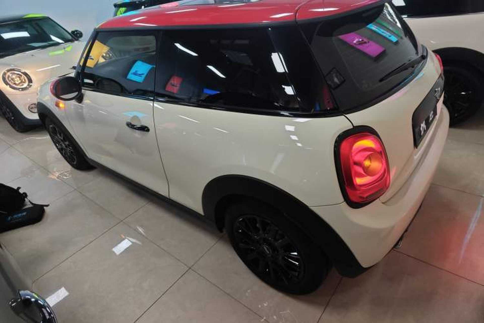Used MINI 2018 1.5T ONE PLUS Left Side