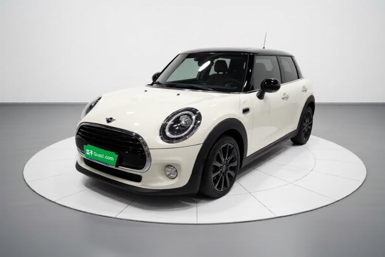 Używany MINI 2018 1.5T COOPER Classic Edition Five-Door Version Guazi used car, China used car export, Used car for sale, Used cars, Cheapest cars for sale