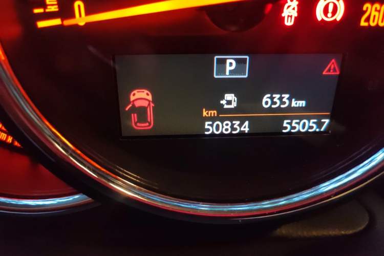 Used MINI 2018 1.5T ONE PLUS Odometer Close Up