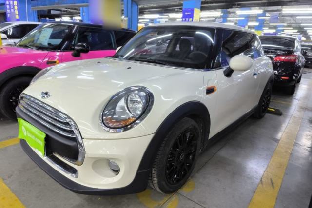 MINI 2018 1.5T ONE PLUS usado