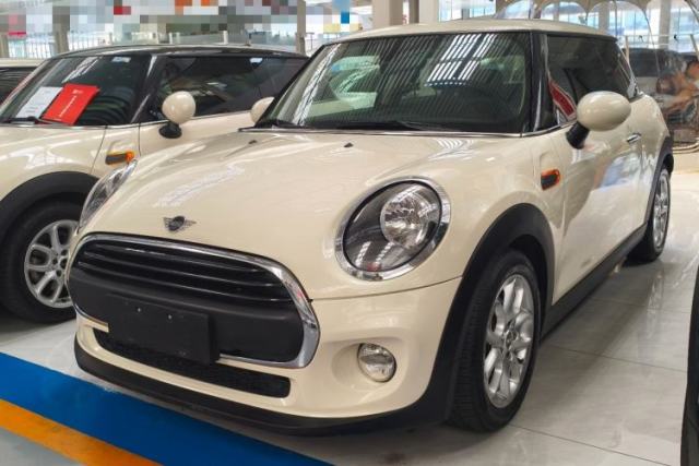 Używany MINI 2018 1.5T ONE