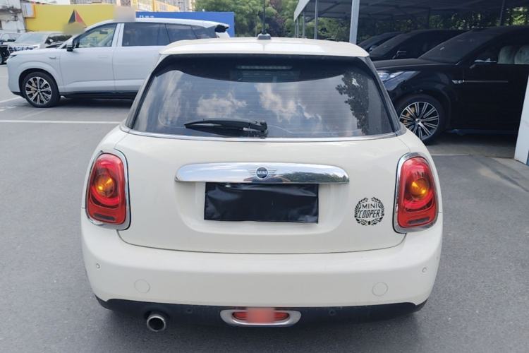 Used MINI 2018 1.5T ONE PLUS Five-Door Edition Rear
