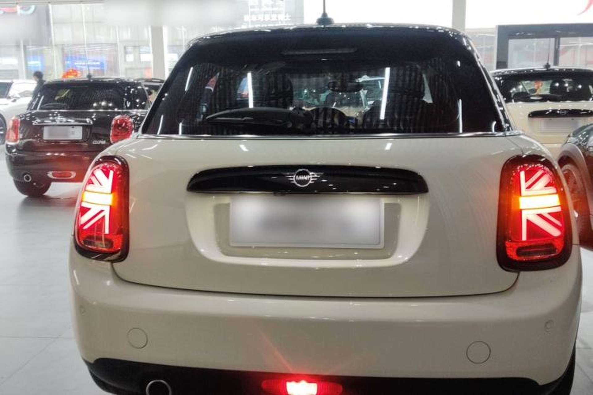 Used MINI 2018 1.5T COOPER Classic Edition Five-Door Version Rear