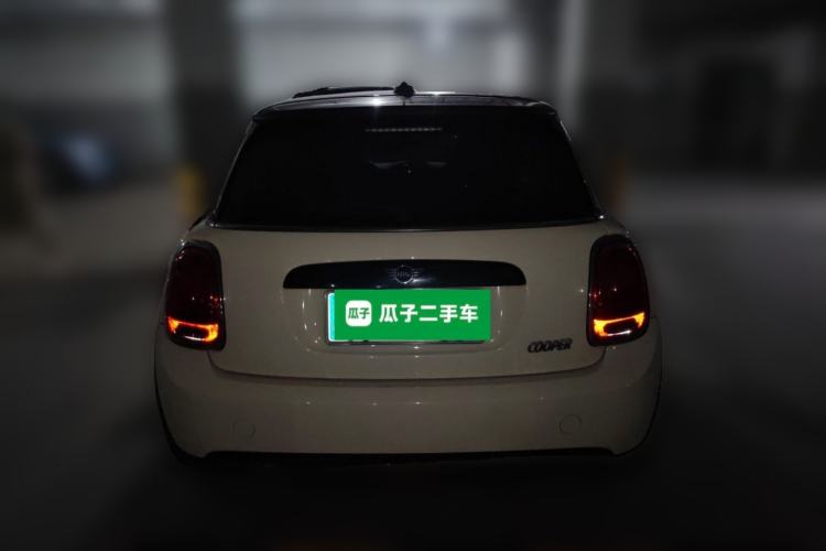 Used MINI 2018 1.5T COOPER Classic Edition Rear