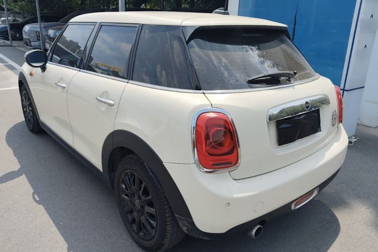 Used MINI 2018 1.5T ONE PLUS Five-Door Edition Rear Left 45 Deg