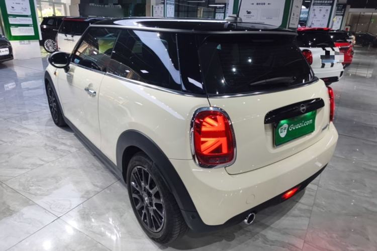 Used MINI 2018 1.5T COOPER Classic Edition Rear Left 45 Deg