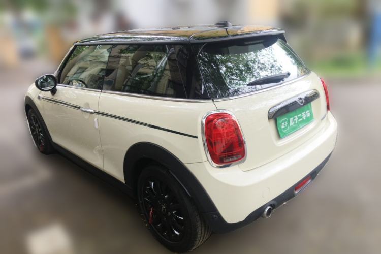 Used MINI 2018 1.5T COOPER Classic Edition Rear Left 45 Deg