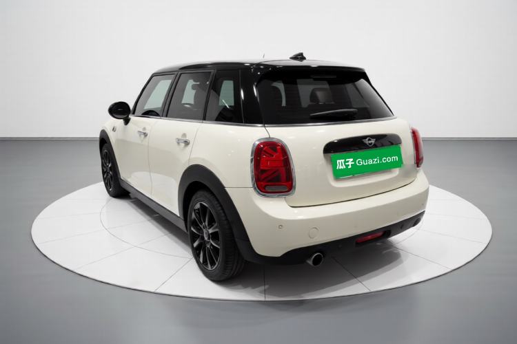 Used MINI 2018 1.5T COOPER Classic Edition Five-Door Version Rear Left 45 Deg