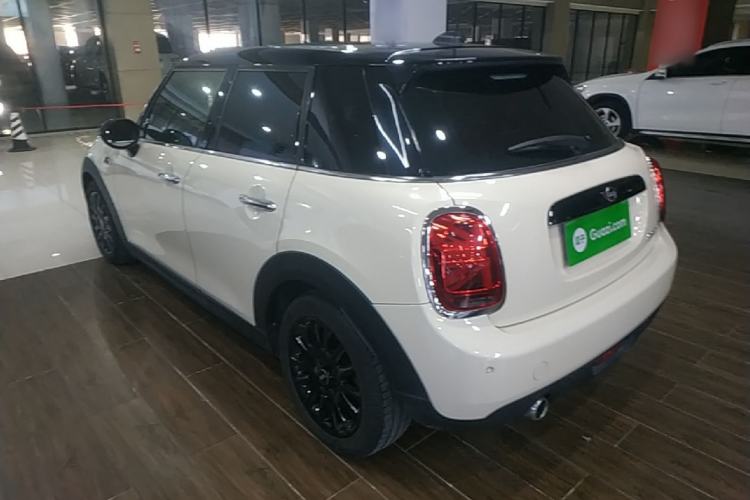 Used MINI 2018 1.5T COOPER Classic Edition Five-Door Version Rear Left 45 Deg