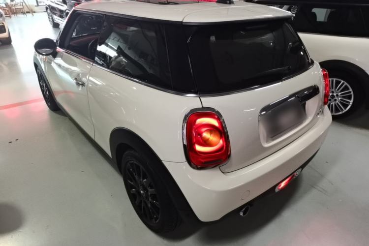 Used MINI 2018 1.5T ONE PLUS Rear Left 45 Deg